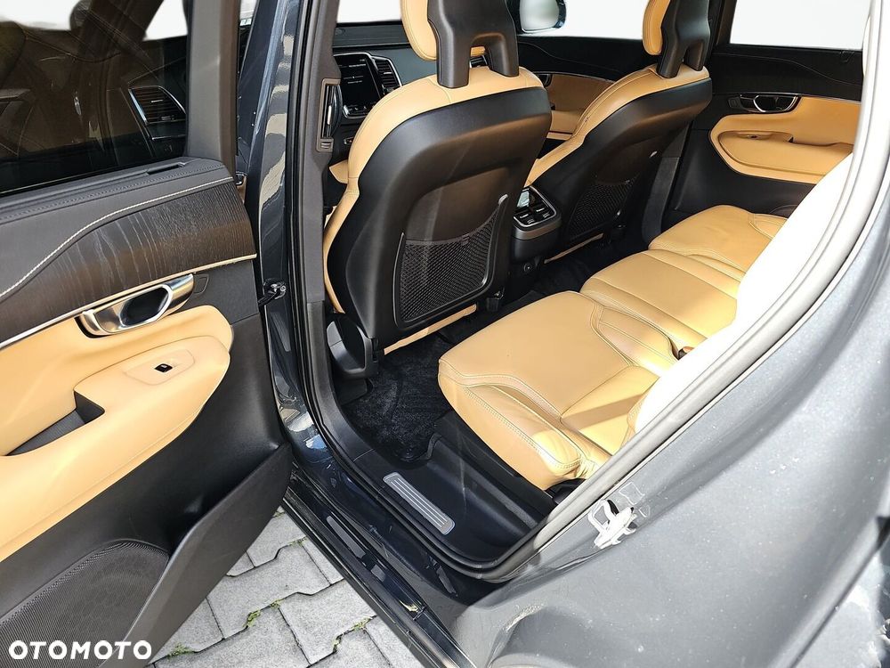Volvo XC 90 B5 D AWD Inscription - 28