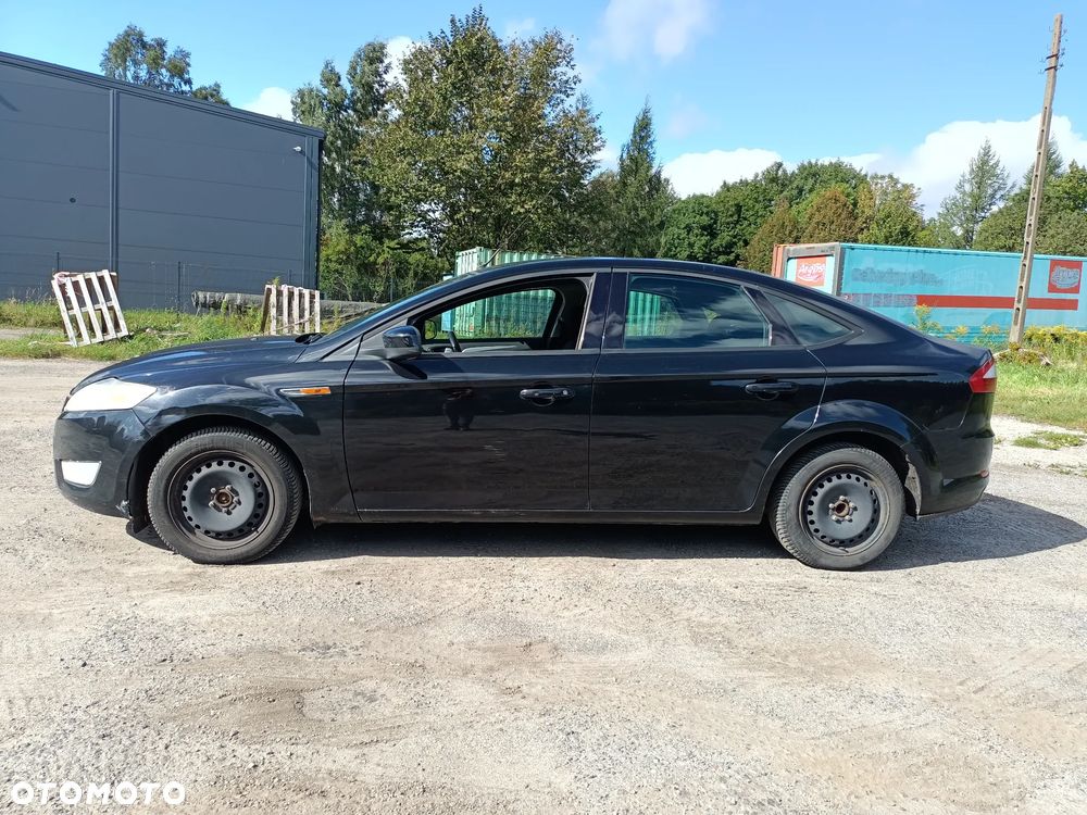 Ford Mondeo 2.0 Ambiente - 4