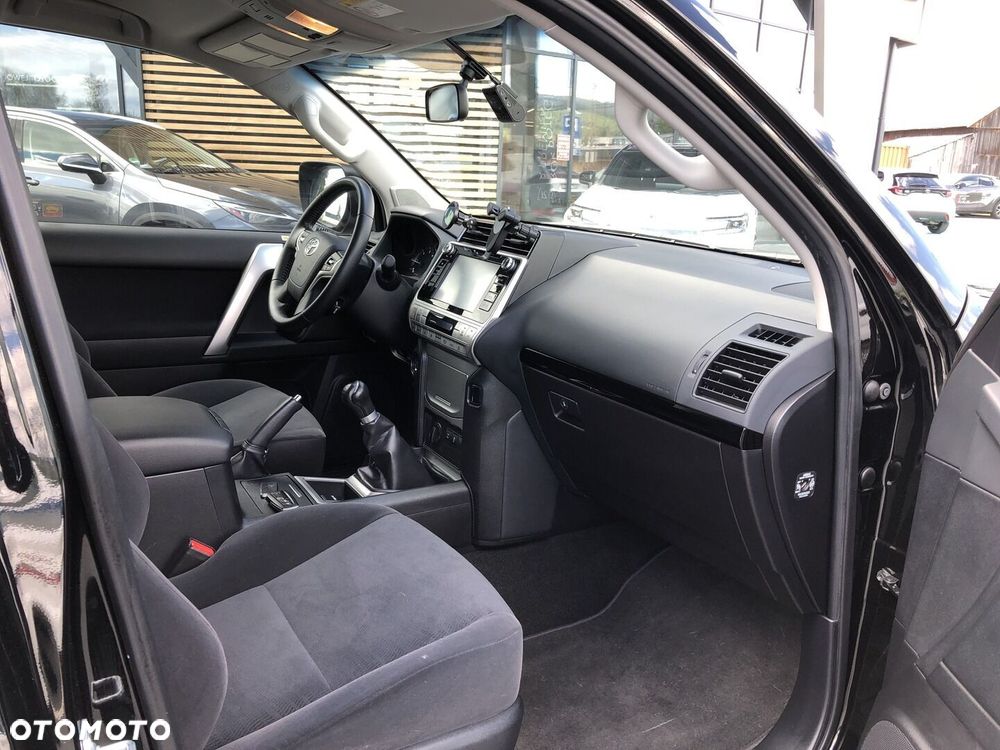 Toyota Land Cruiser LC 2.8 D-4D Prado - 20