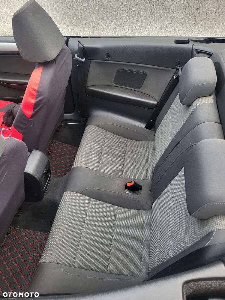 Volkswagen Golf - 11