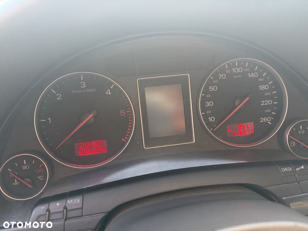 Audi A4 Avant - 6