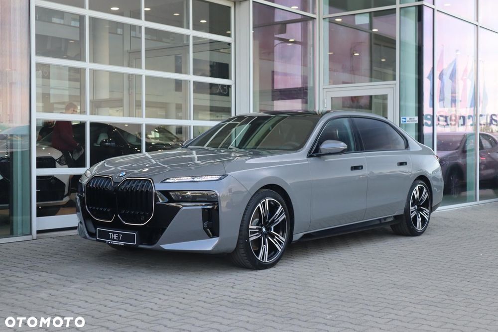 BMW Seria 7 - 1