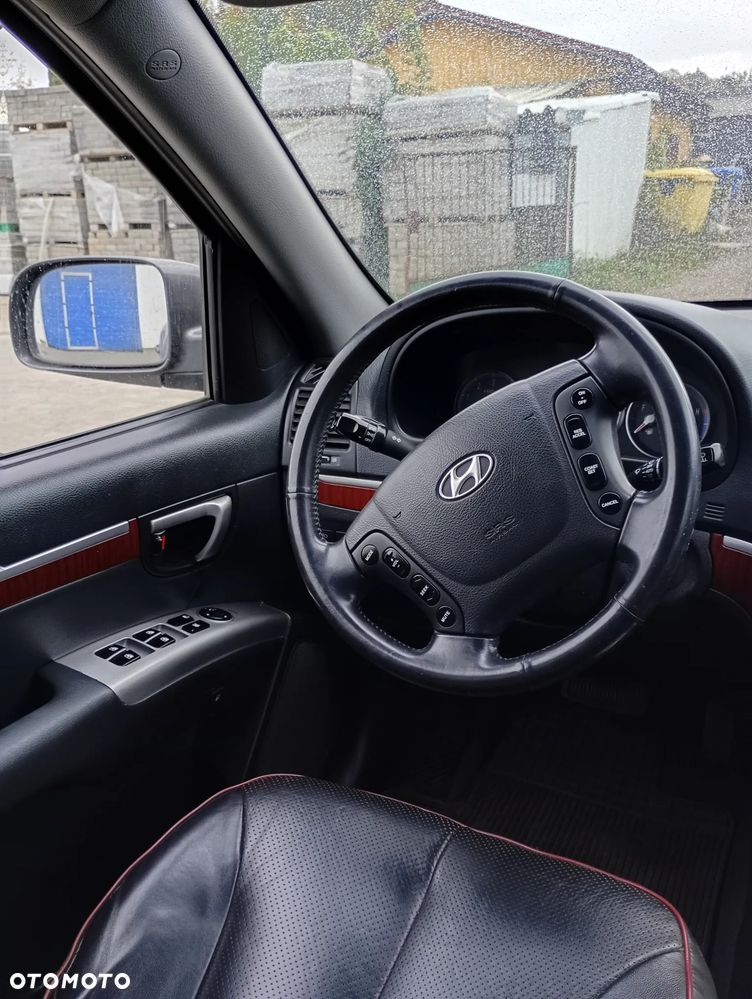 Hyundai Santa Fe - 9