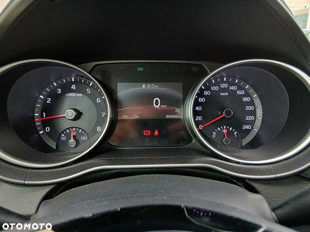Kia Ceed - 22