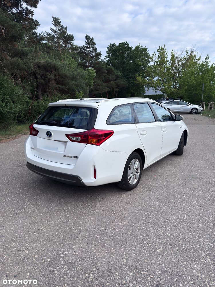 Toyota Auris - 5