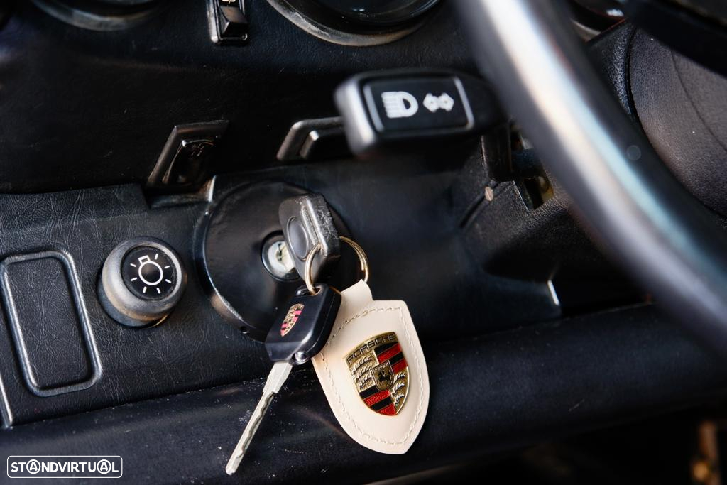 Porsche 911 Série G 930 Turbo - 7