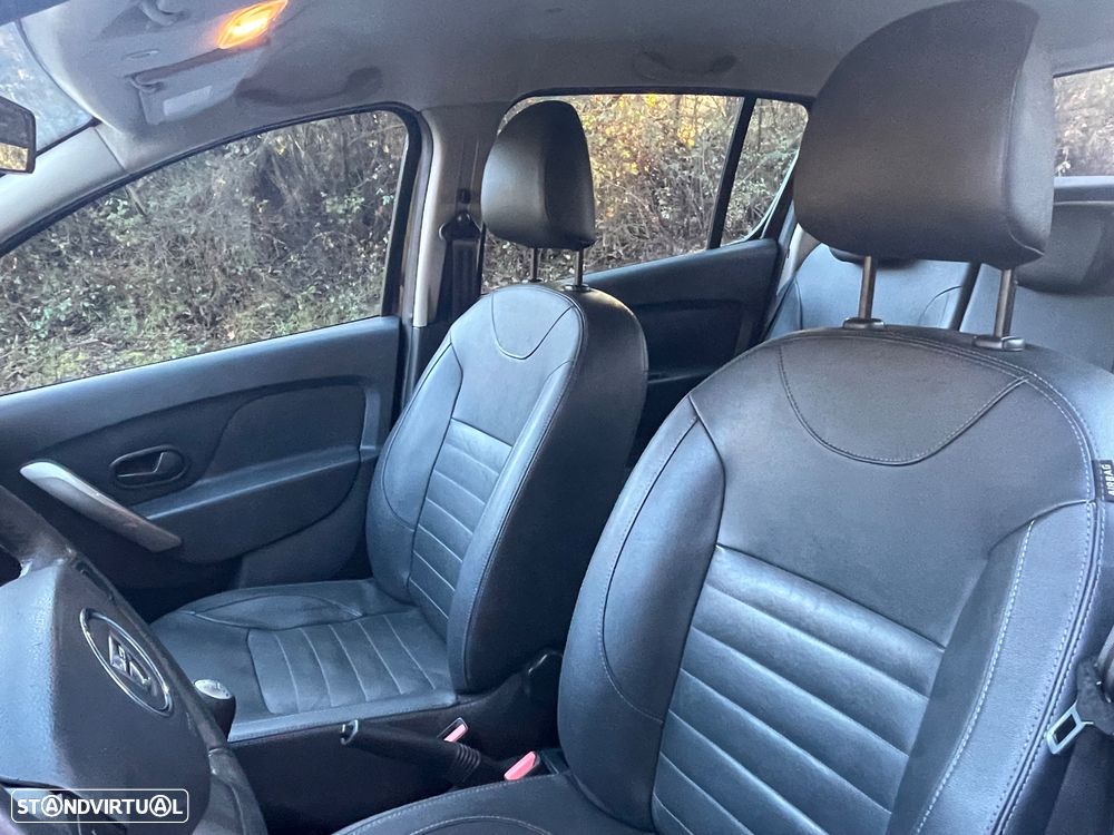 Dacia Sandero Stepway dCi 90 Prestige - 8