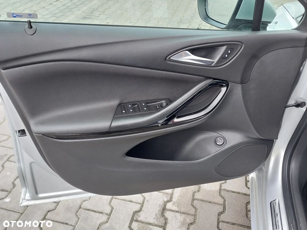 Opel Astra - 17