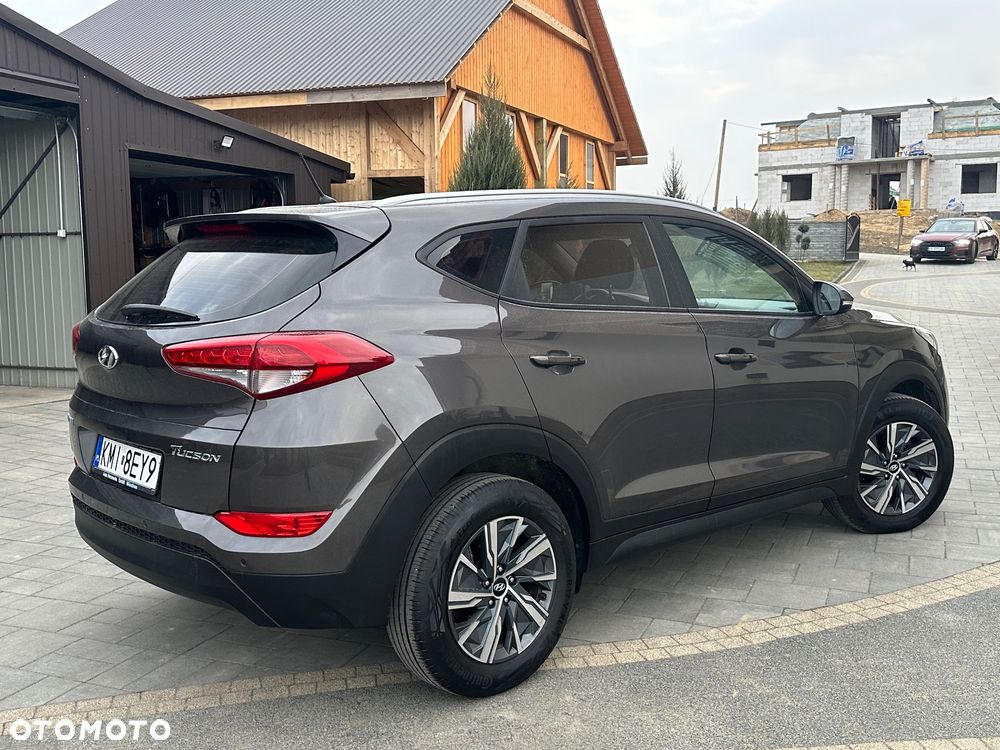 Hyundai Tucson blue 1.7 CRDi 2WD Trend - 6
