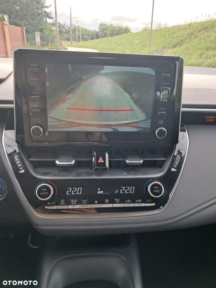 Toyota Corolla 1.8 Hybrid Comfort - 13