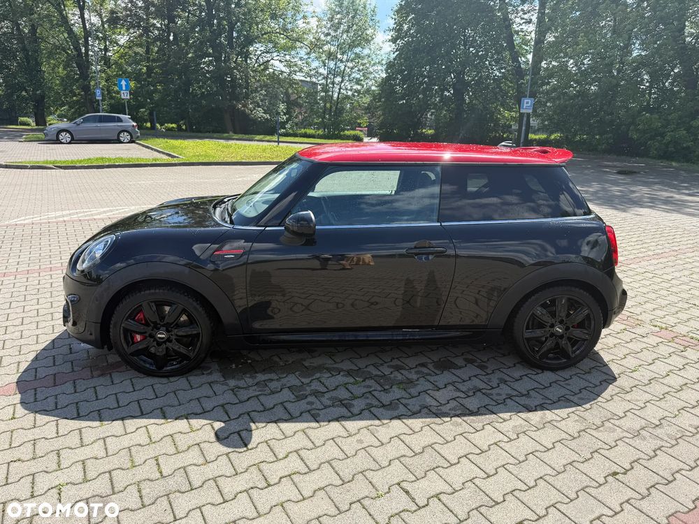 MINI John Cooper Works - 8