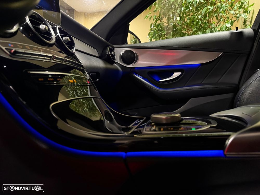 Mercedes-Benz C 220 d AMG Line - 48