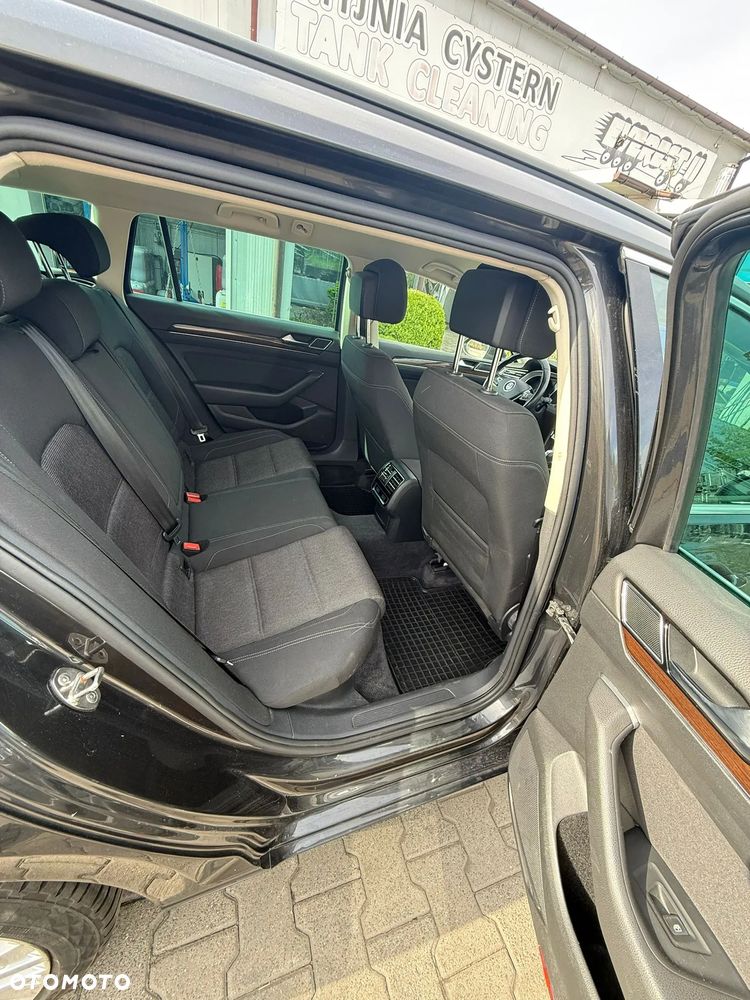 Volkswagen Passat Variant 2.0 TDI BMT Comfortline DSG - 10