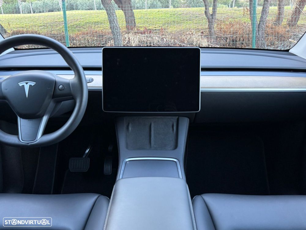 Tesla Model Y Long Range Tração Integral - 40