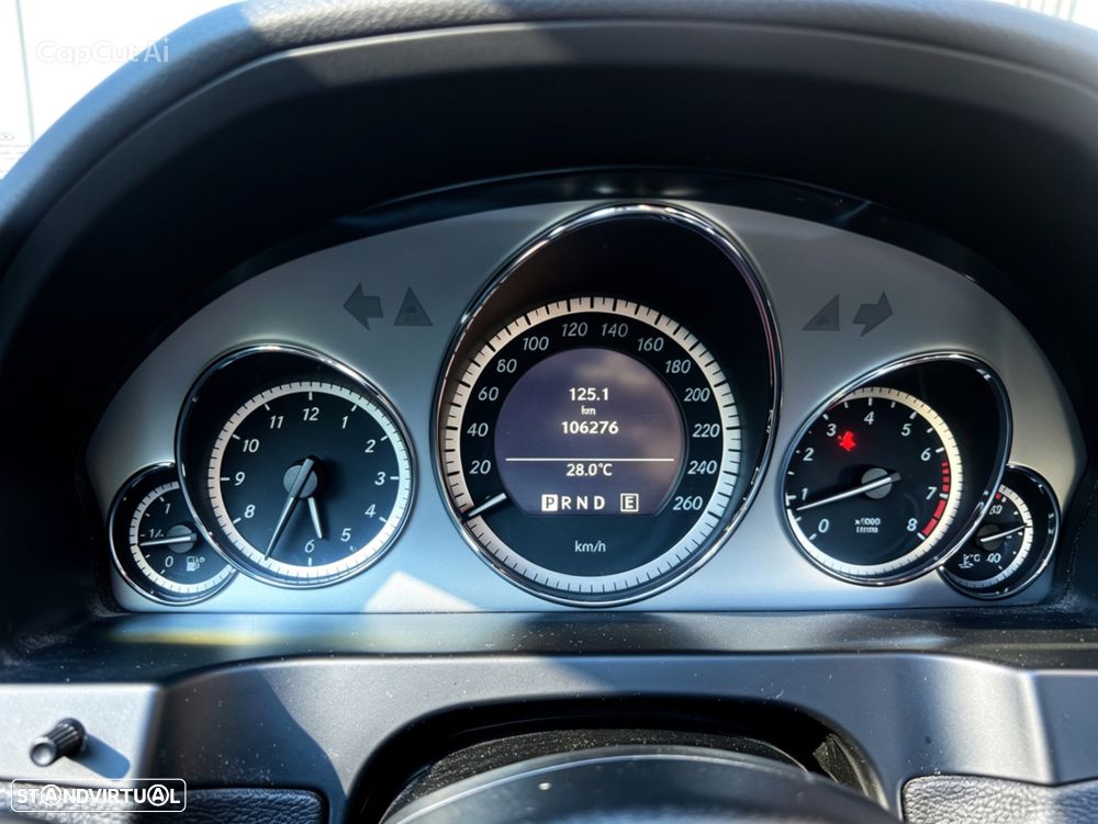 Mercedes-Benz E 250 CGi Avantgarde BlueEfficiency Auto - 10