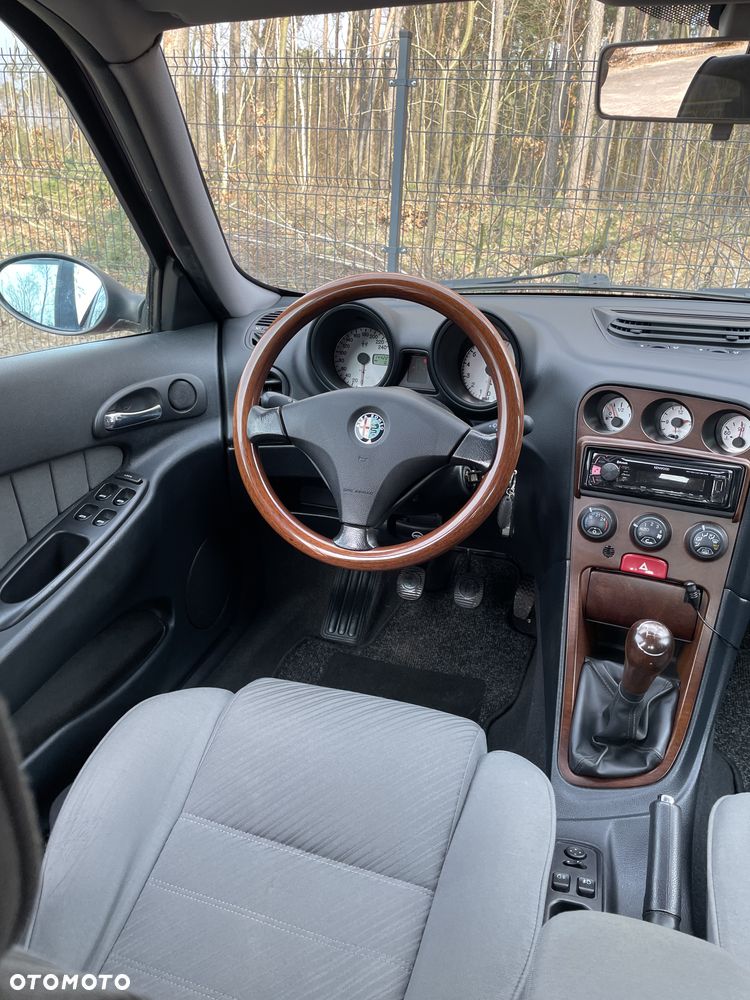 Alfa Romeo 156 - 25