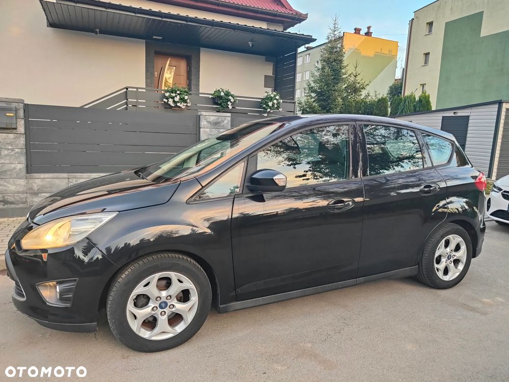 Ford C-MAX - 11