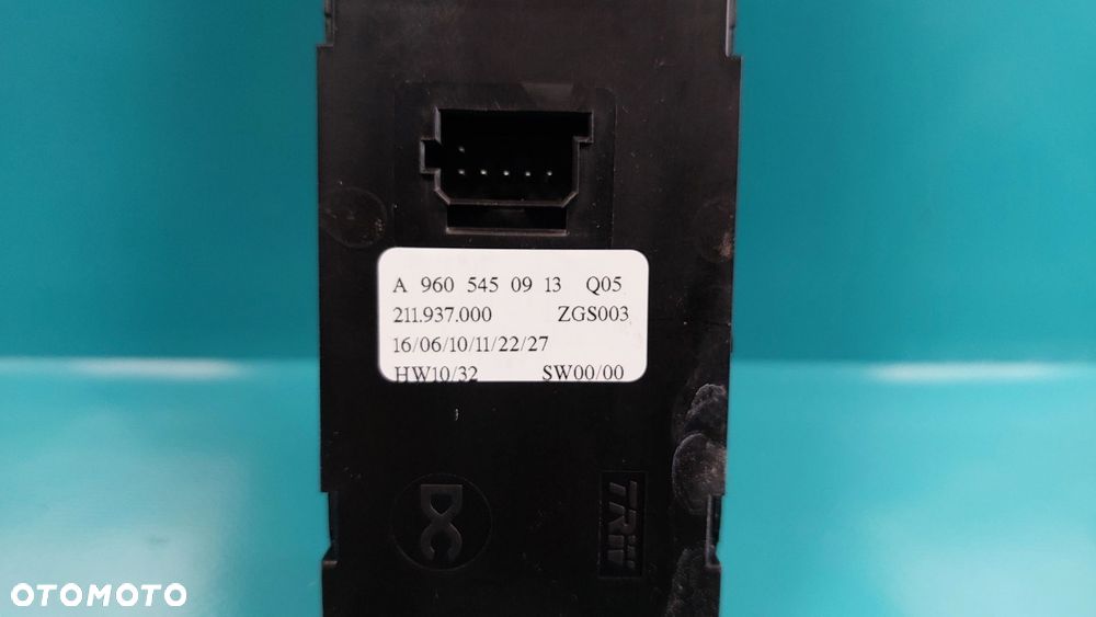 MERCEDES ACTROS MP4 PANEL STEROWNIK PRZEŁĄCZNIK SZYB - 2