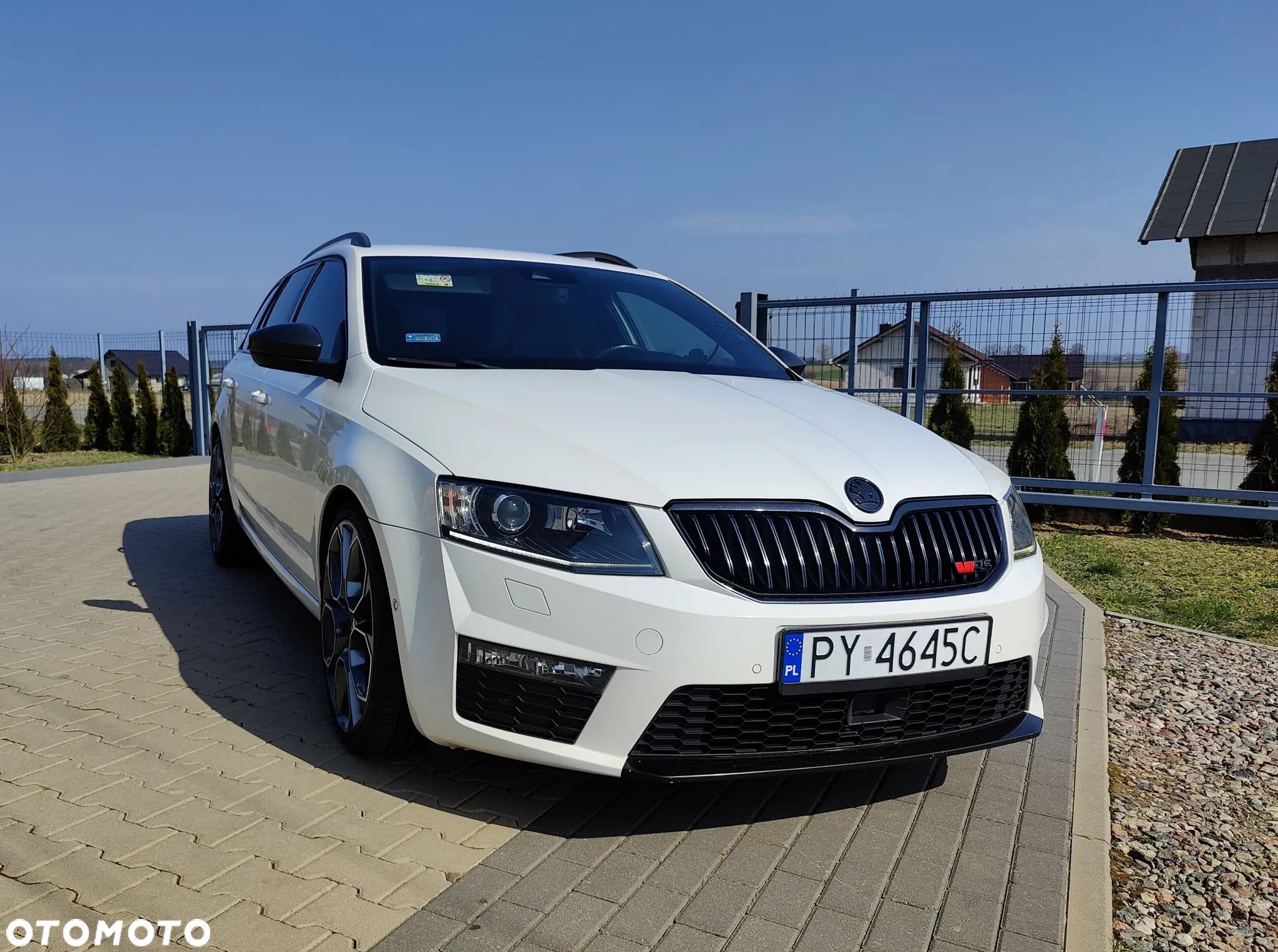 Skoda Octavia 2.0 TDI RS DSG - 1