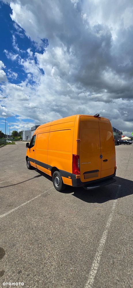 Mercedes-Benz SPRINTER - 10