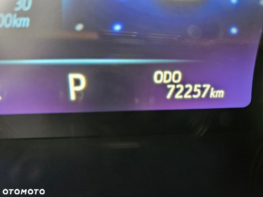Toyota Camry 2.5 Hybrid Executive CVT - 8