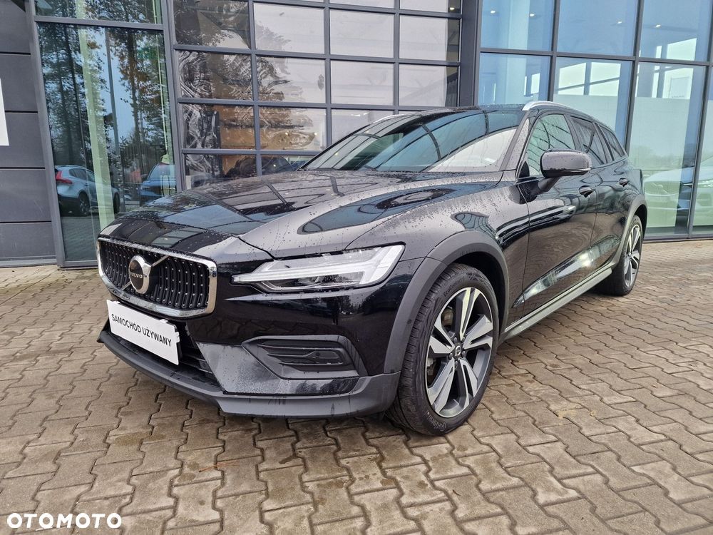 Volvo V60 Cross Country - 2