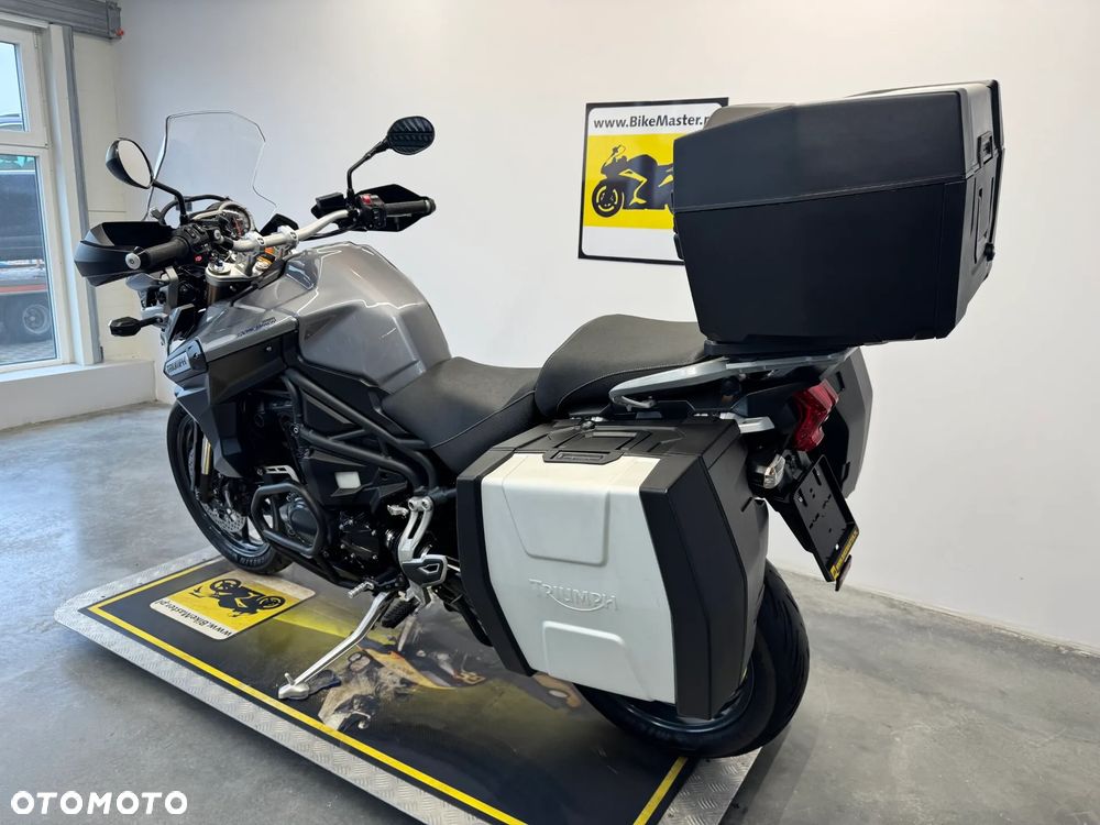 Triumph Tiger - 6