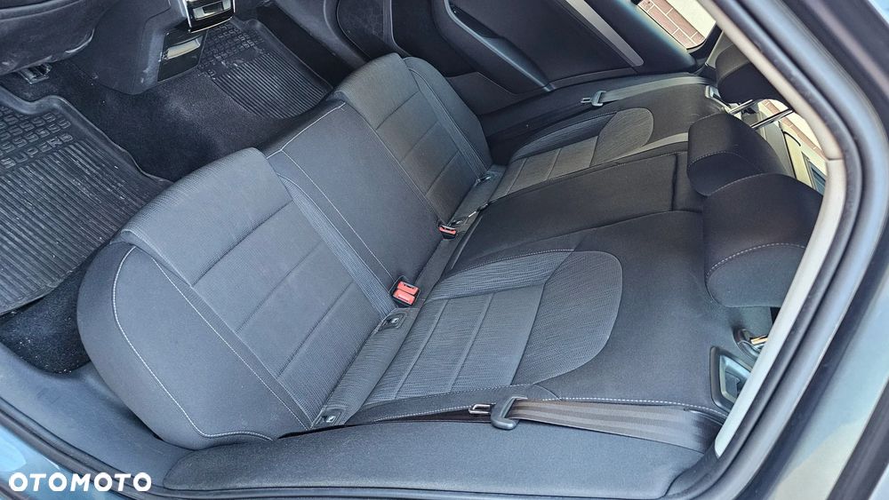 Skoda Superb 2.0 TDI Ambition DSG - 30