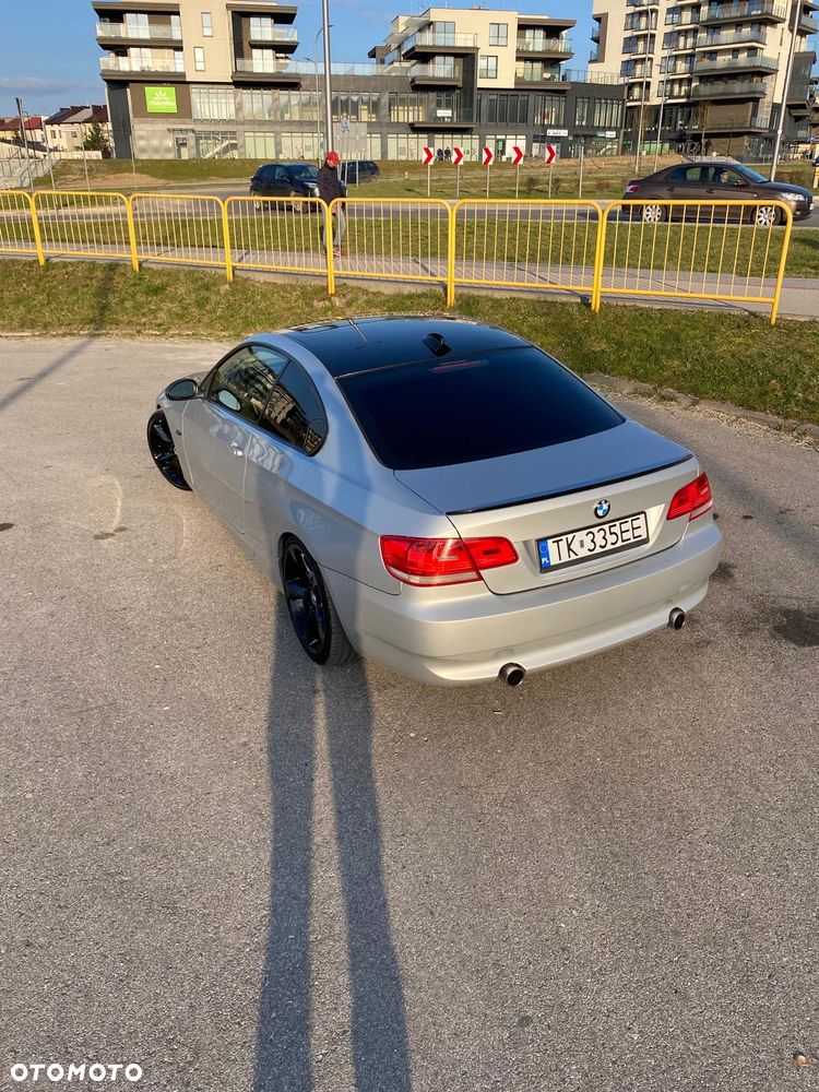 BMW Seria 3 335i - 21