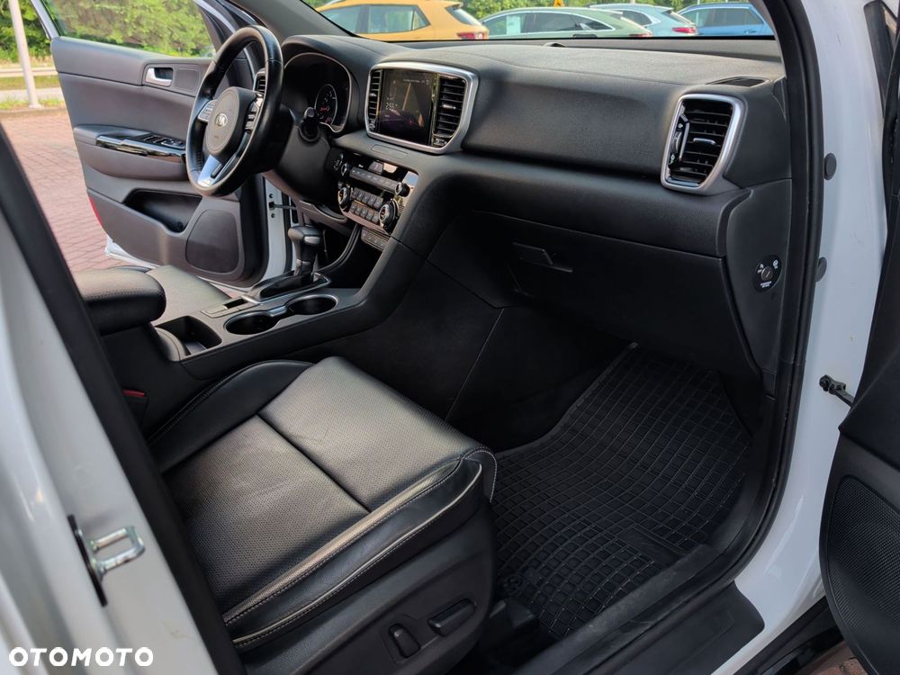 Kia Sportage 1.6 T-GDI Black Edition 2WD DCT - 19