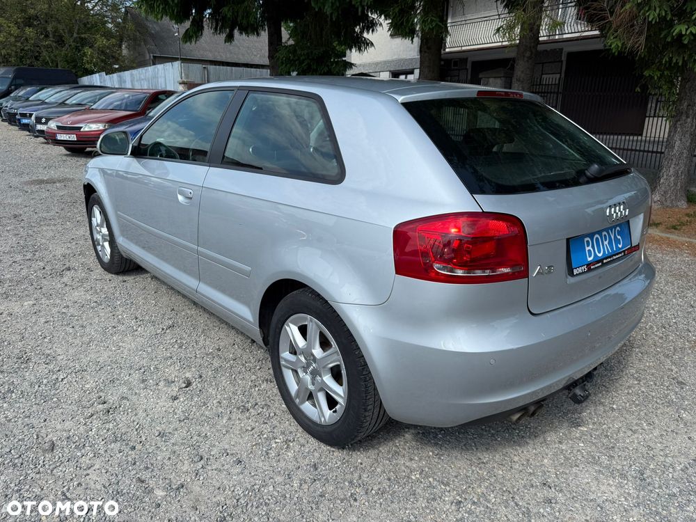 Audi A3 3-drzwiowe 1.4 TFSI S line Sportpaket (plus) - 9