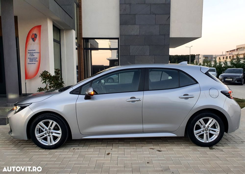 Toyota Corolla 1.8 HSD Dynamic - 5