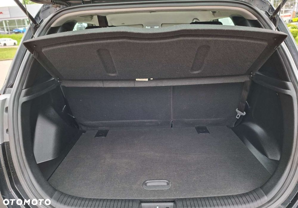 Hyundai ix20 - 12