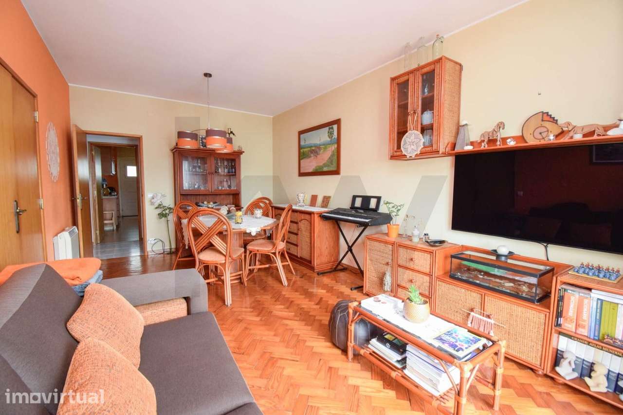 Apartamento T3 em Caxias com garagem e jardim com 216m2 - Grande imagem: 4/34