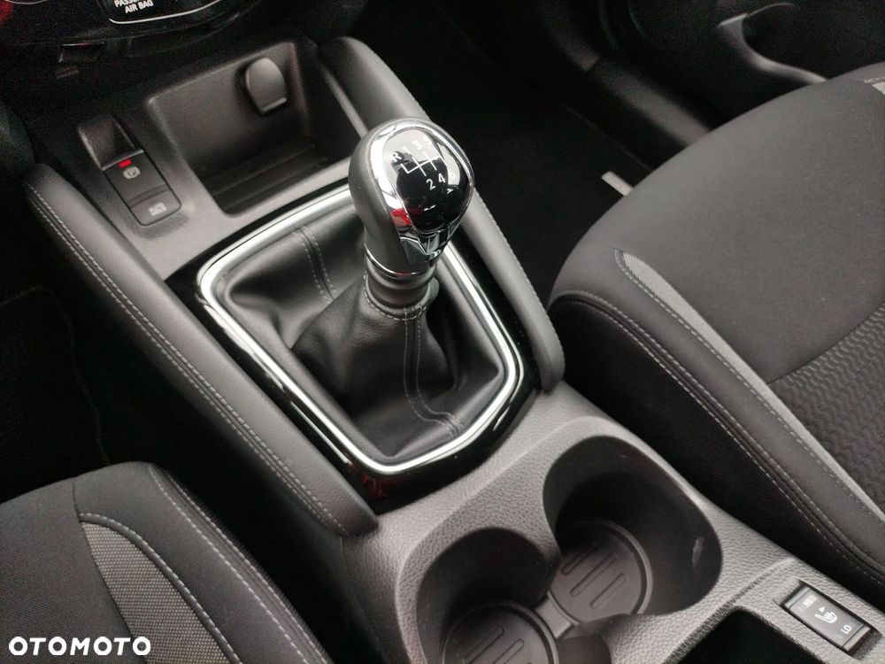 Nissan Qashqai 1.3 DIG-T N-Style EU6d - 21