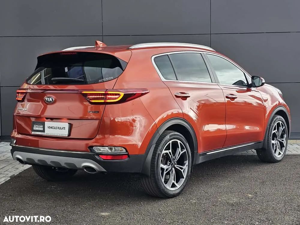 Kia Sportage 1.6 DSL MHEV 7DCT HP 4x2 GT Line - 6