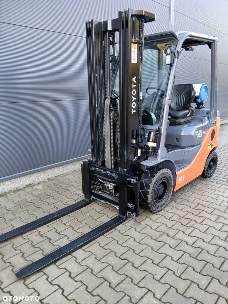 Toyota 02-8FGF18 - 4