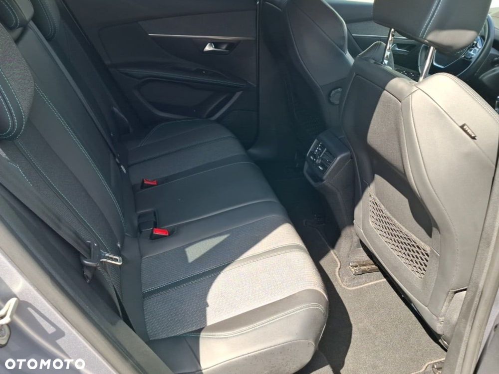 Peugeot 3008 1.2 PureTech Allure Pack S&S - 20