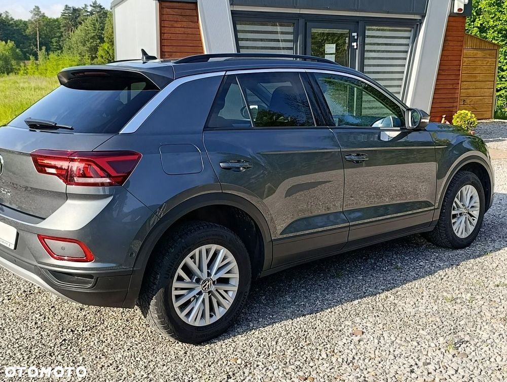 Volkswagen T-Roc - 9