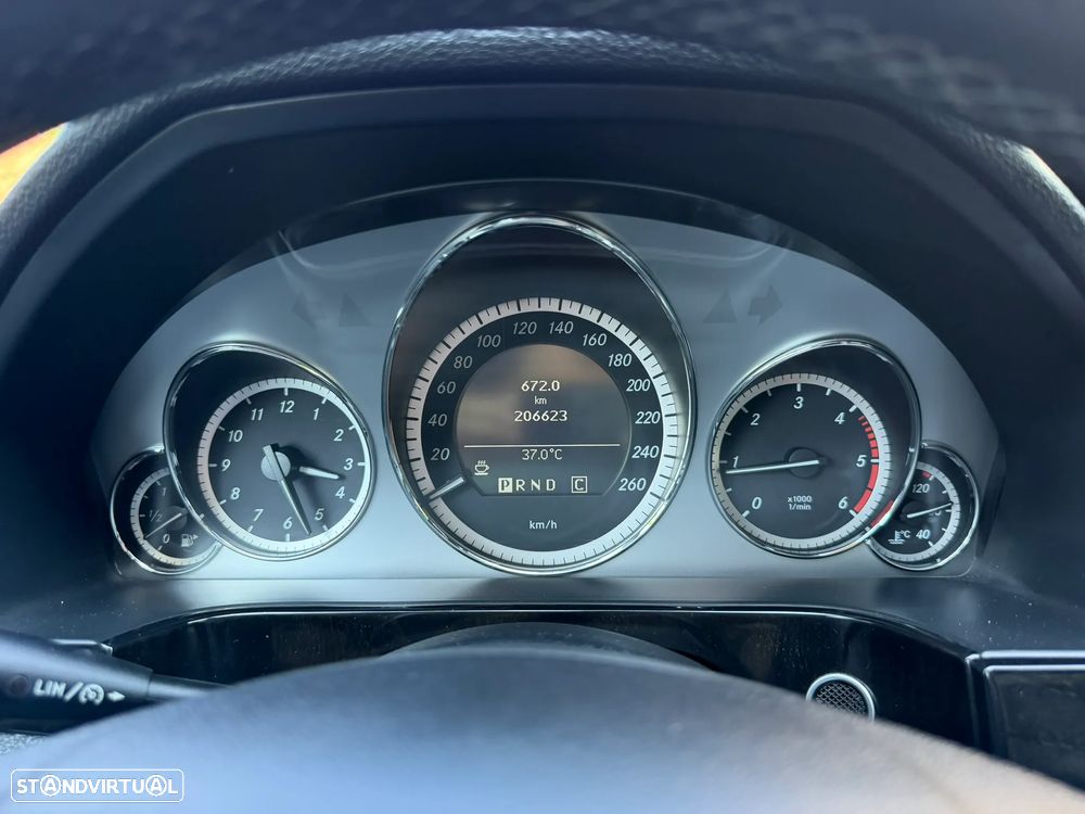 Mercedes-Benz E 250 CDI Avantgarde BlueEfficiency Auto. - 9