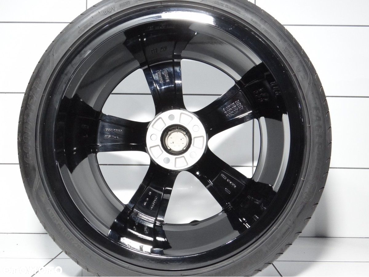 Koła letnie   19" AUDI A5 S5 8T0 - 6