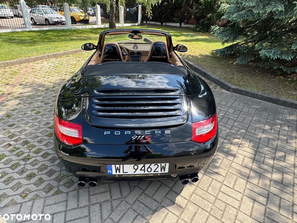 Porsche 911 Carrera S PDK - 26