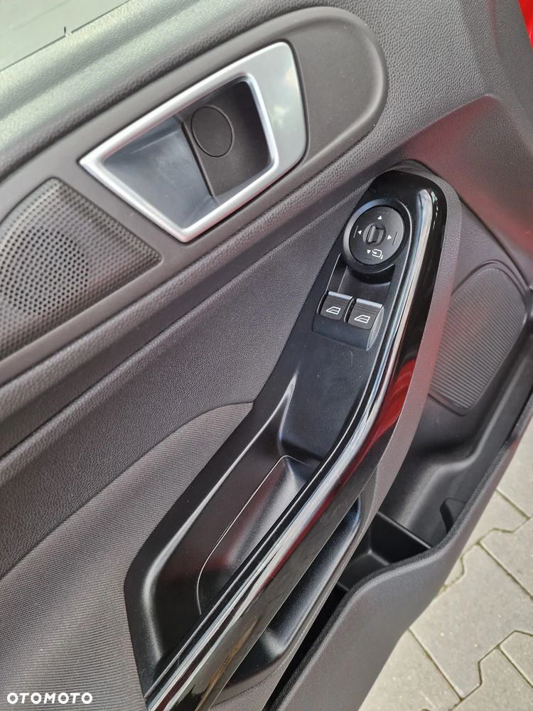 Ford Fiesta - 19