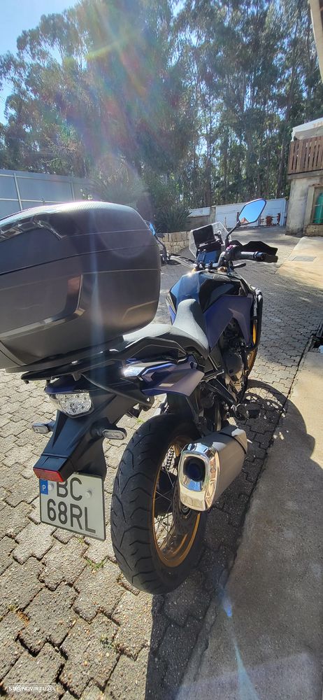 Suzuki v-strom - 14