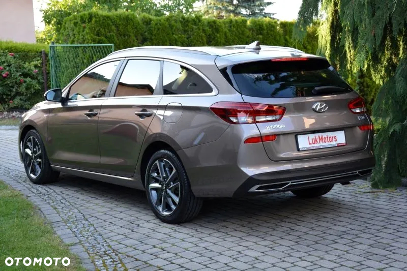 Hyundai i30 1.5 T-GDI 48V-Hybrid DCT Prime - 2
