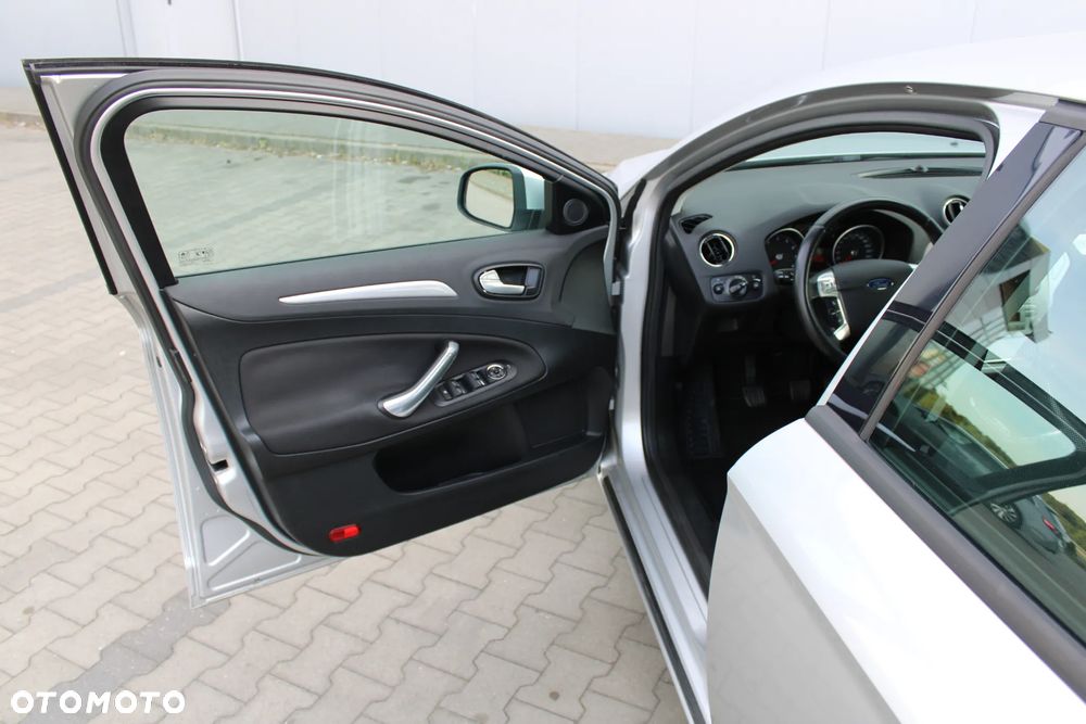 Ford Mondeo 2.0 Viva Trend - 15