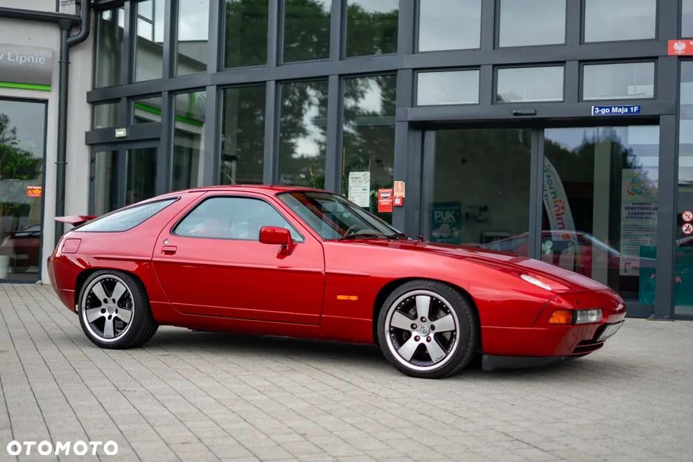 Porsche 928 S4 - 23