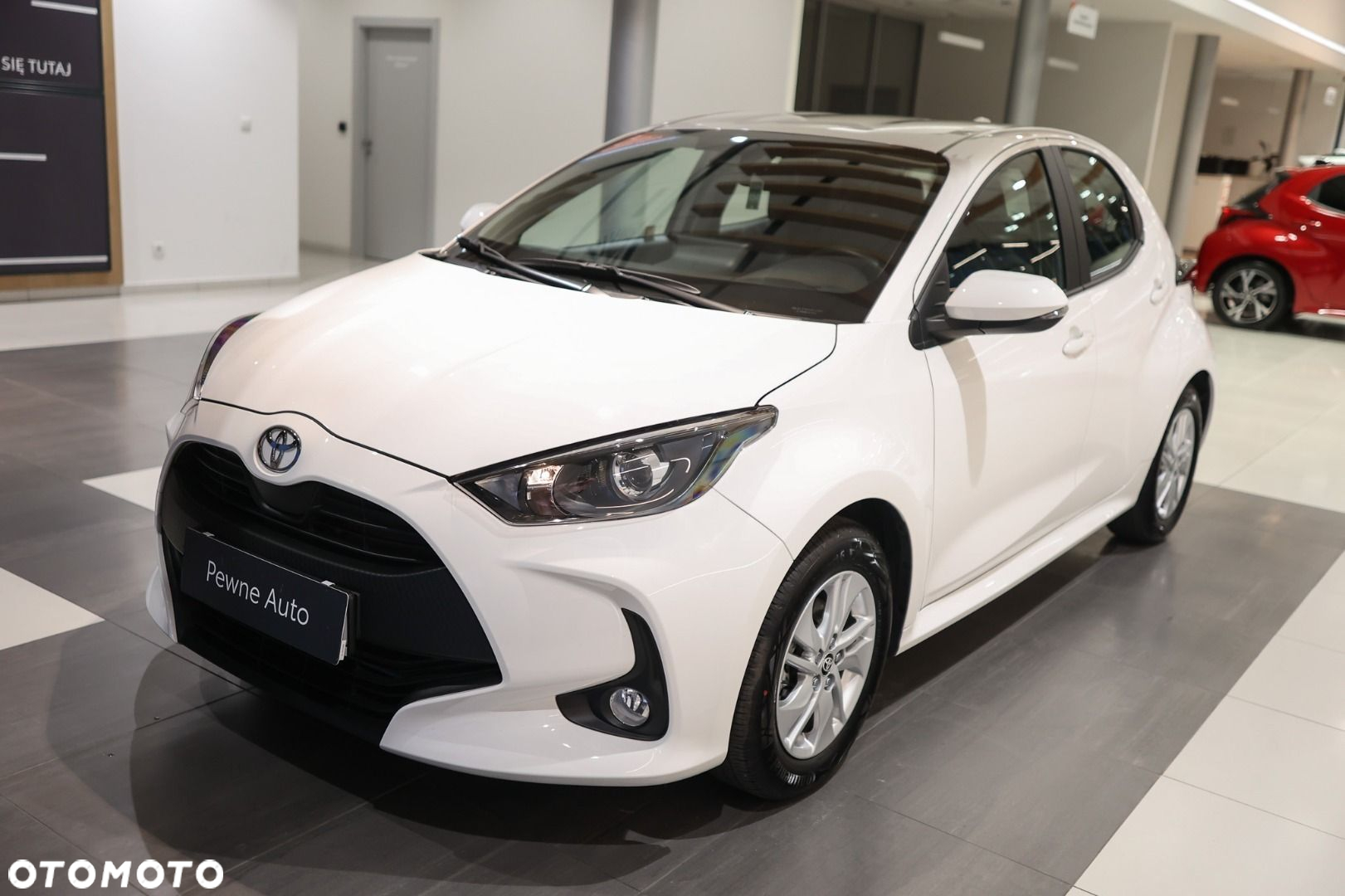 Toyota Yaris - 10