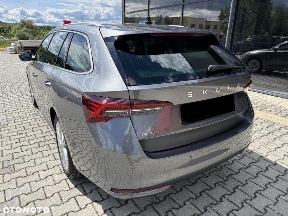 Skoda Octavia - 8