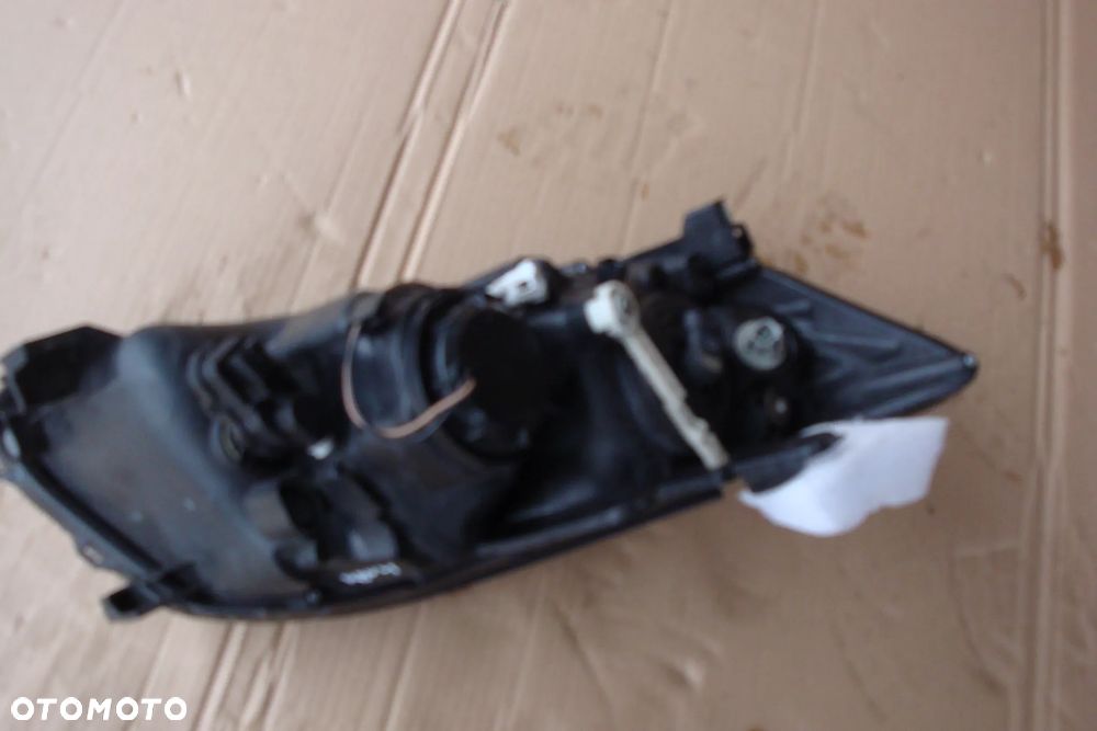 TOYOTA RAV4 III LIFT 10-12 lampa prawa przednia eu - 4